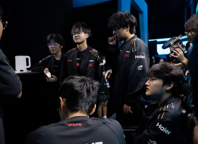 JDG sa sút sau khi mất Knight Đội hình JDG thi đấu không hiệu quả