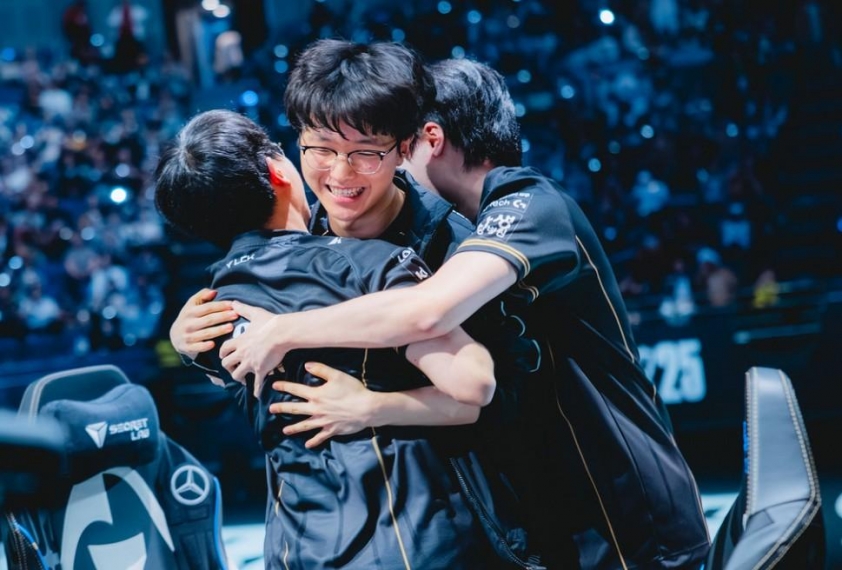 HLV Score thừa nhận T1 là đối thủ khó nhất CKTG 2025 HLV Score chia sẻ trước trận chung kết