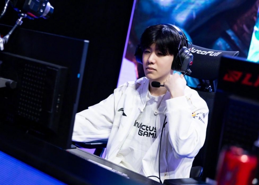 Thất bại trước T1 tại CKTG 2025, TheShy đổ lỗi cho 'đen đủi' TheShy sau thất bại trước T1